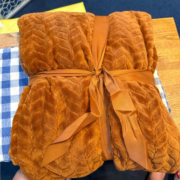 Braided Fleece Throw Blanket from Hobby Lobby. - Picture 1 of 6